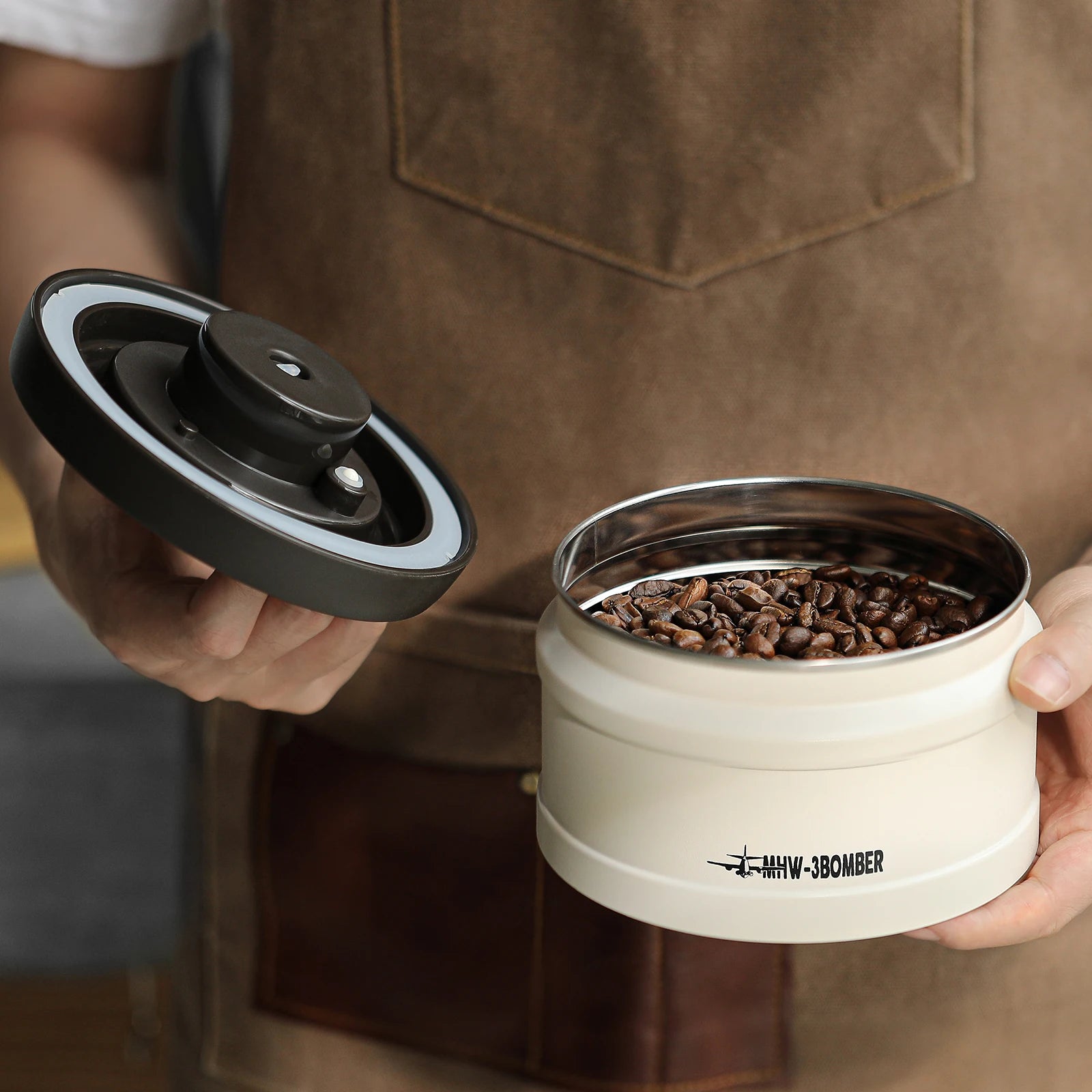 Manual Vacuum Airtight Coffee Bean Storage Canister